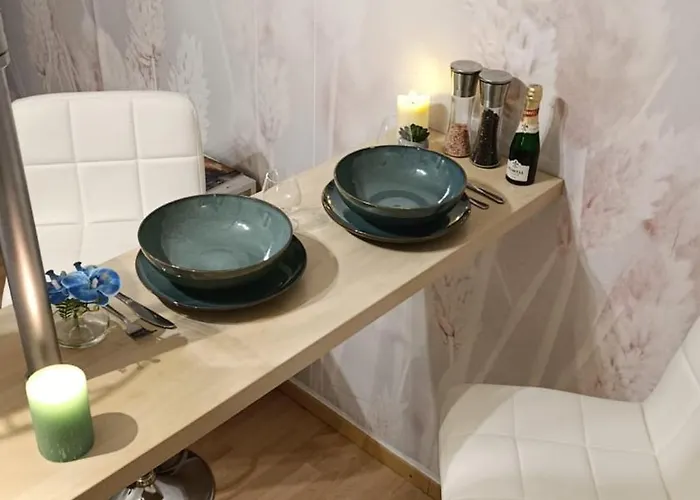 Modern Living Goeggingen, 4 Min Zur Messe, Tram 50m Appartement *