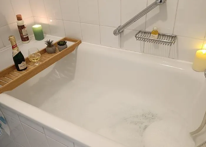 Modern Living Goeggingen, 4 Min Zur Messe, Tram 50m Appartement Augsburg