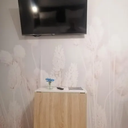 Modern Living Goeggingen, 4 Min Zur Messe, Tram 50m * アウグスブルク